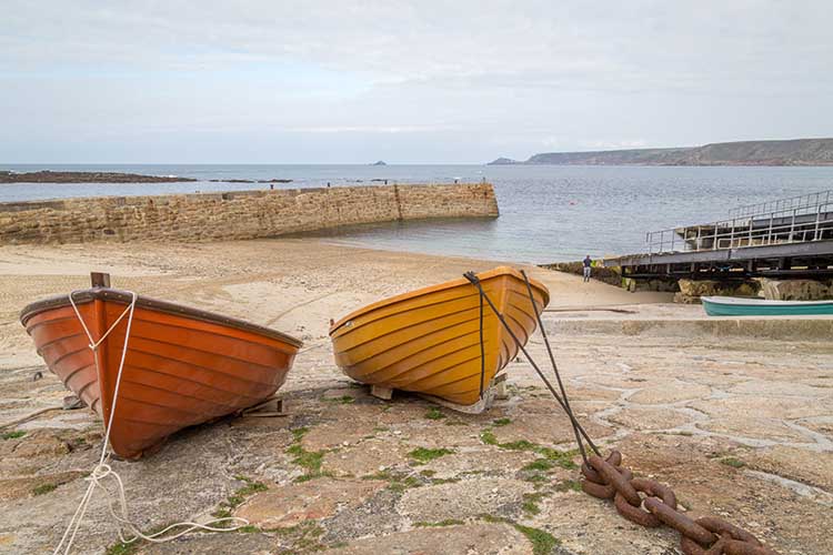 [Sennen Cove, Cornwall - Boats in the Harbour]